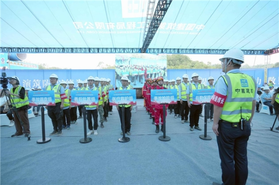 03 渝萬(wàn)高鐵隧道火災(zāi)及坍塌事故 綜合應(yīng)急演練在站前8標(biāo)成功舉行504.png